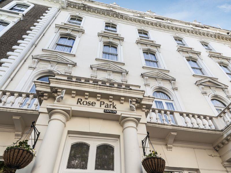 Rose Court Hotel London Exterior photo